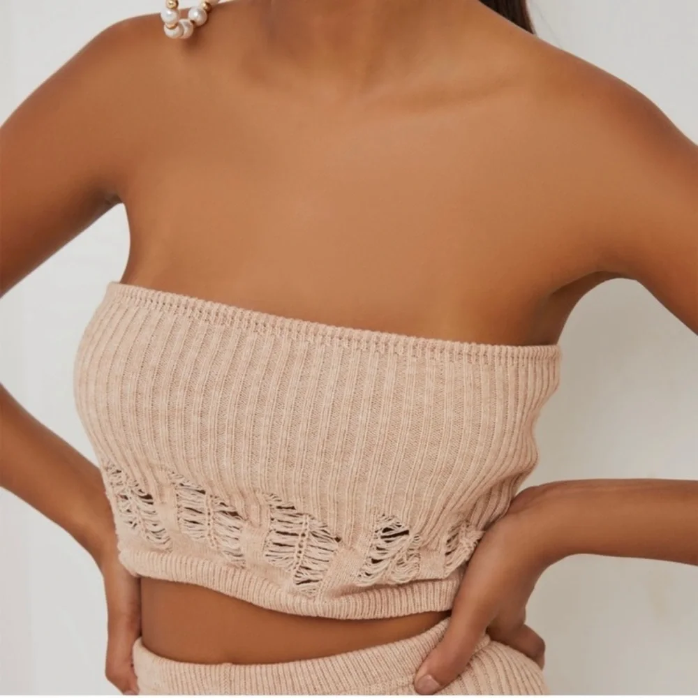 BANDEAU LADDER DETAIL CROP TOP IN NUDE KNIT - Picture 2 of 5